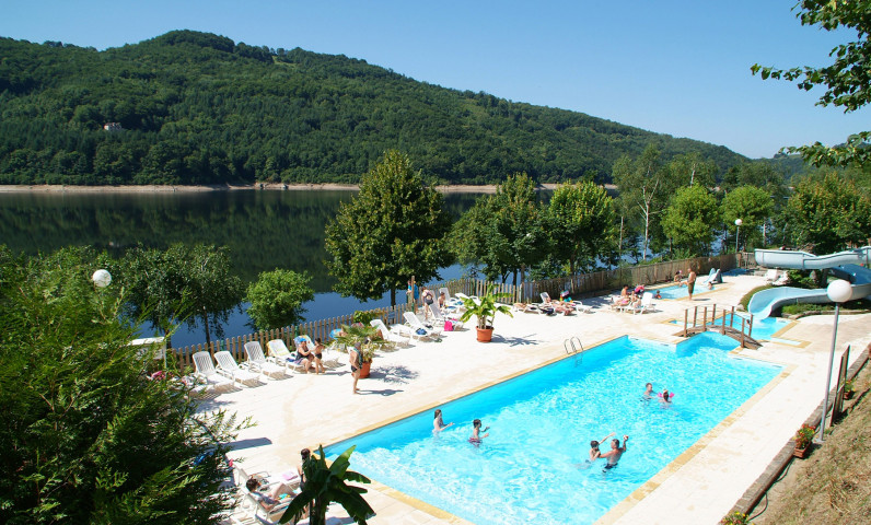 Camping La Source - Louer votre mobil home ou hébergement insolite dans l' Aveyron